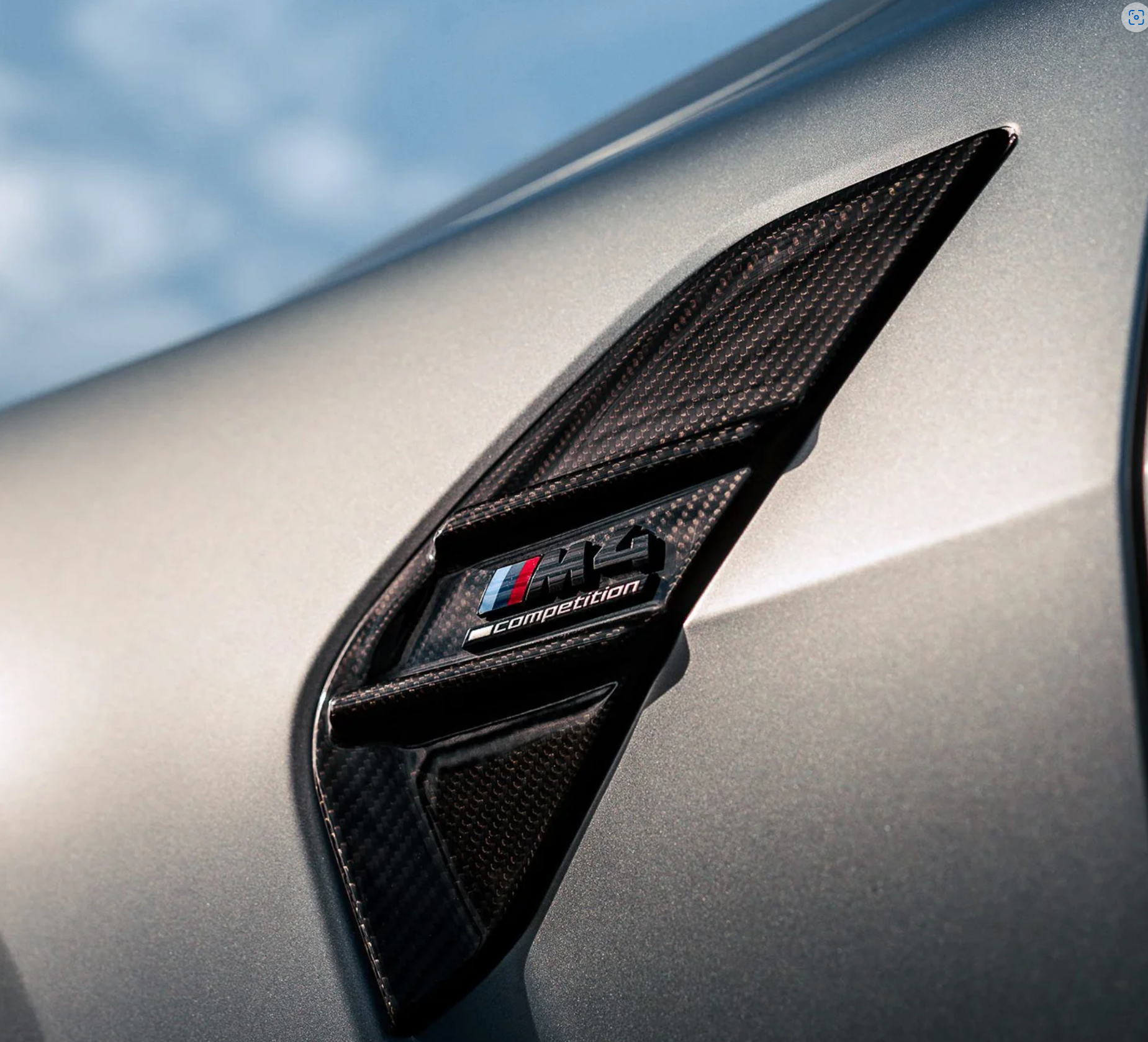 MOLDURA LATERAL DE ALETA REEMPLAZO COMPLETO - BMW M4/M3 G80/G81/G82/G83