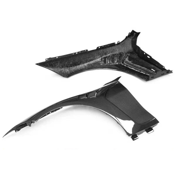 ALETAS DELANTERAS VENTILADAS ESTILO APN – BMW M4/M3 G80/G81/G82/G83