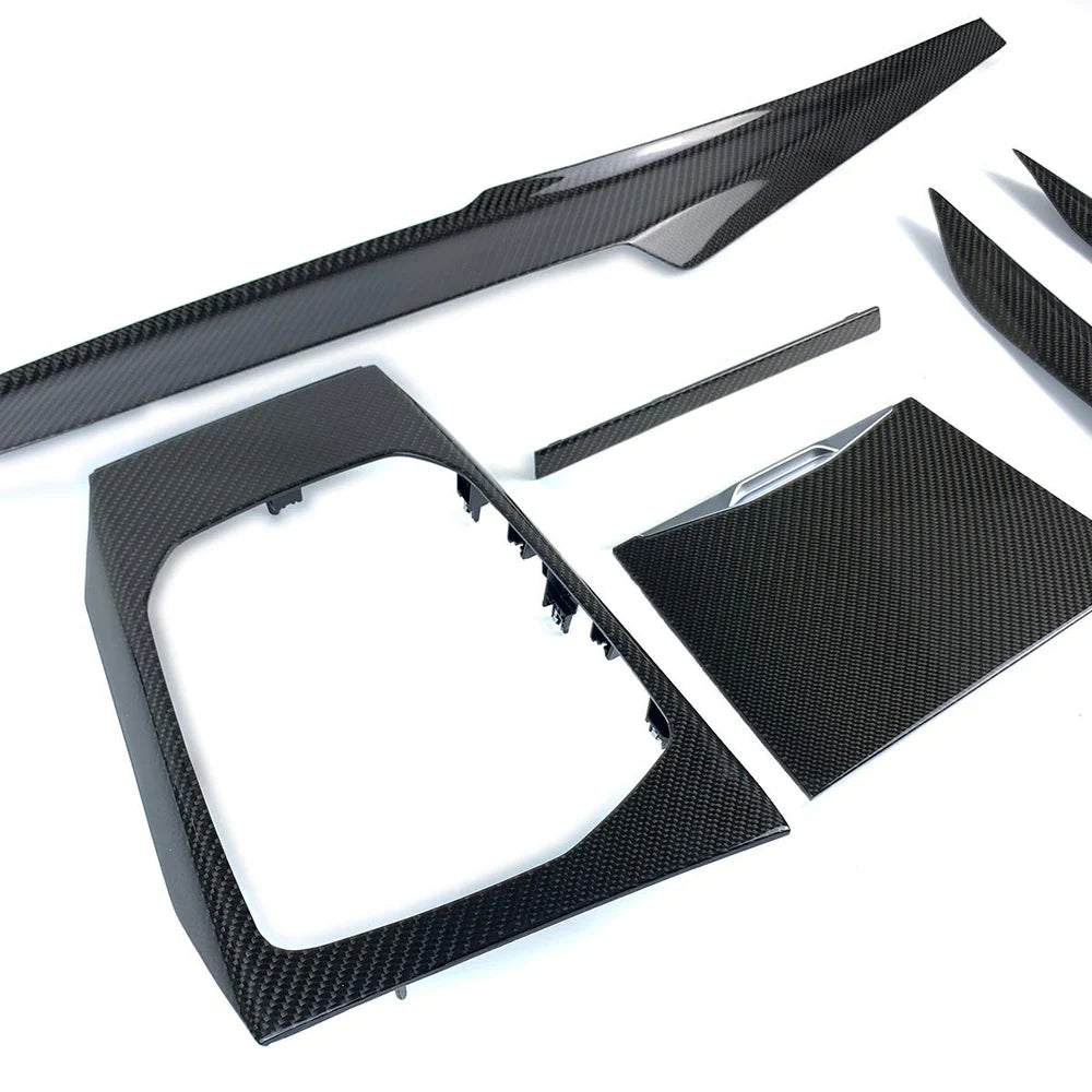 KIT INTERIOR (SALPICADERO, CONSOLA CENTRAL Y PALANCA) – BMW M2/M3/M4 G87/G80/G82